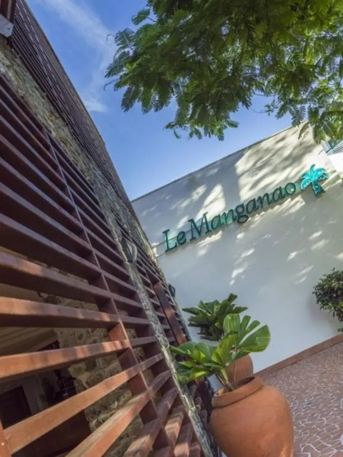 Vue Mer&Accès Direct à la Plage avec Magnifique Piscine Saint-Francois  Appartement